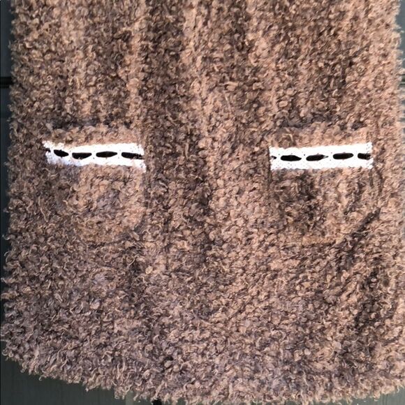 Ikelai Dress - Picture 3 of 8